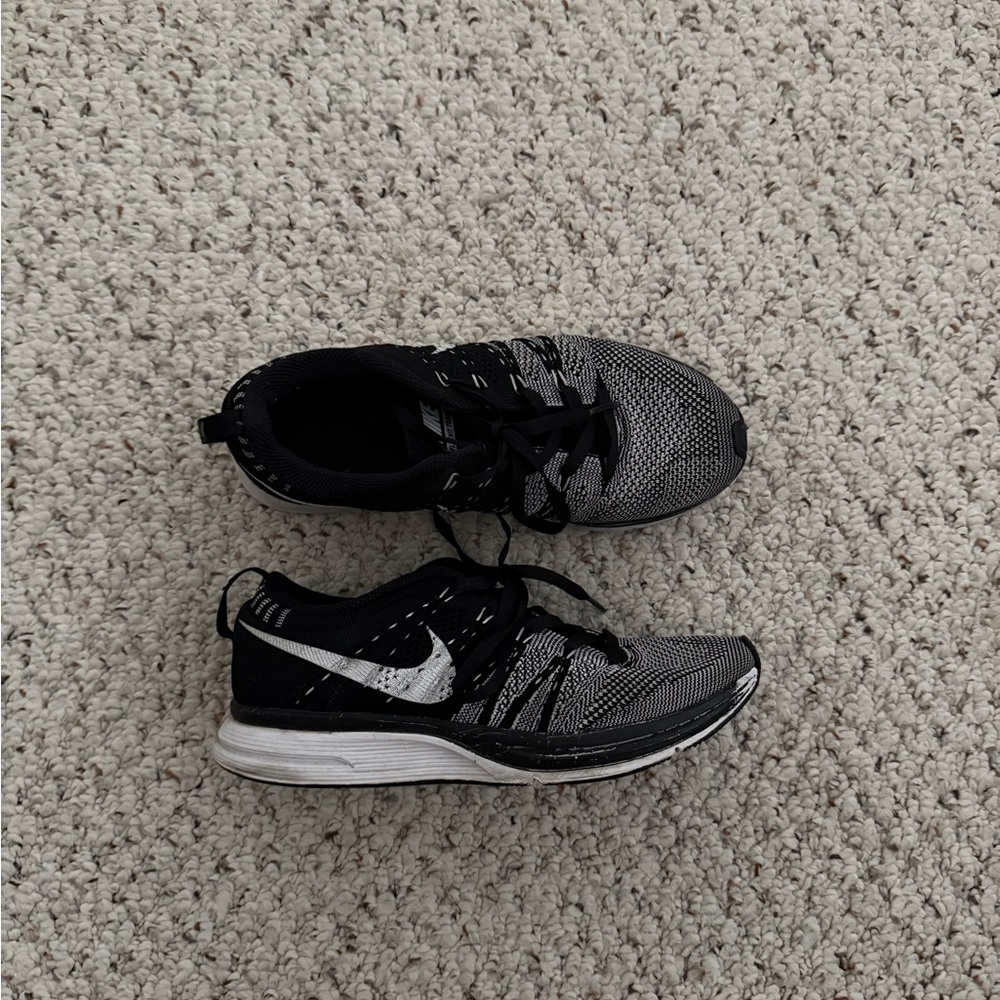 Nike Black and White Knit Running Shoes